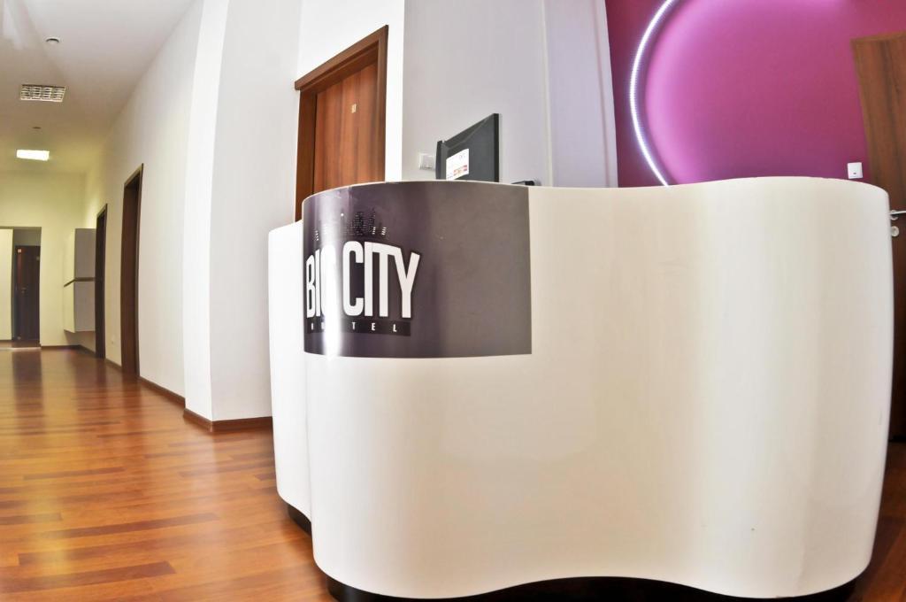 Big City Hostel Βρότσλαβ Εξωτερικό φωτογραφία
