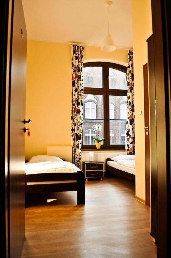 Big City Hostel Βρότσλαβ Δωμάτιο φωτογραφία